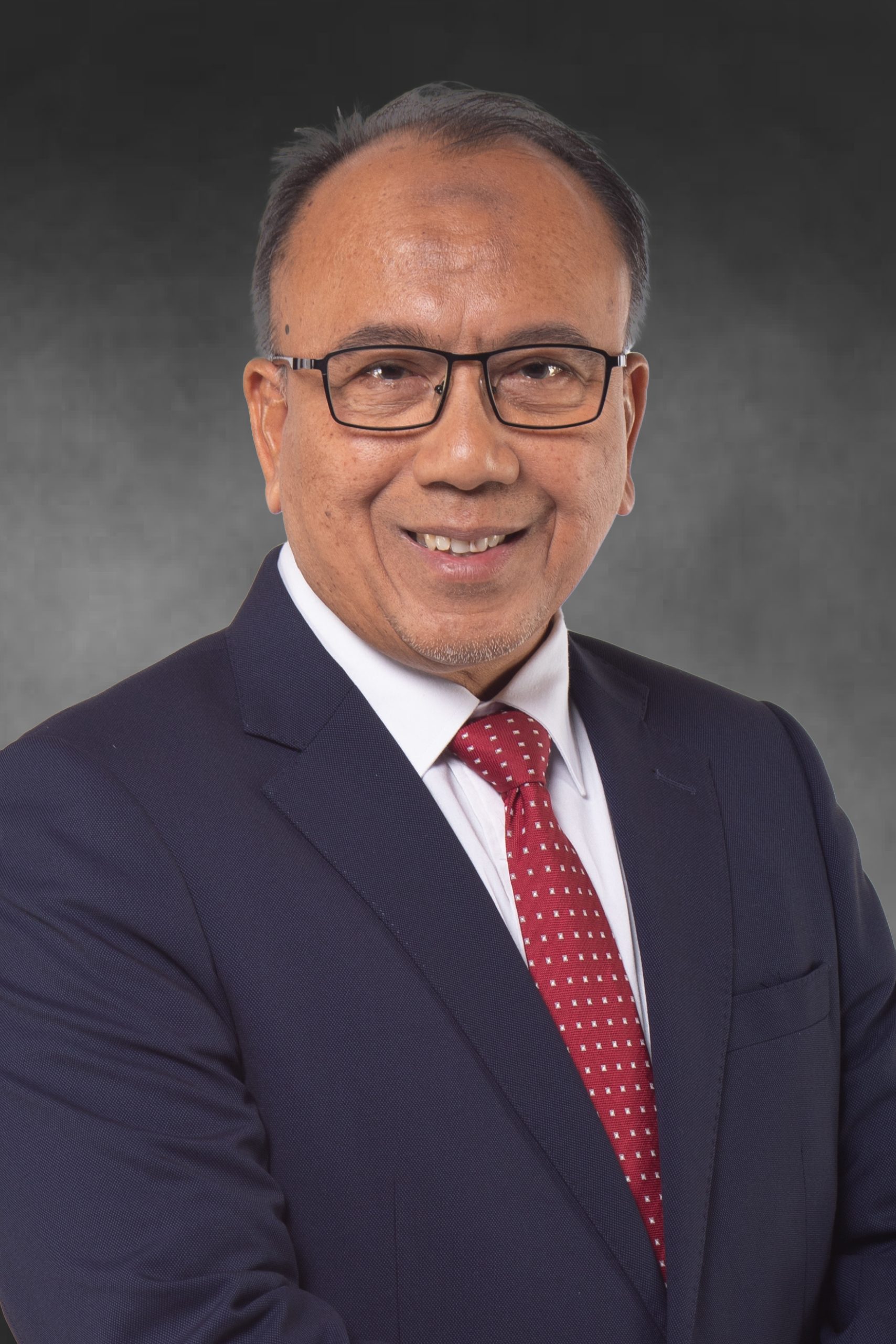 Director 3